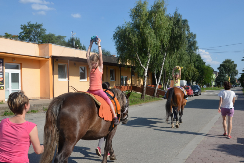  2017/August - Na chrbte koňa k samostatným krokom 