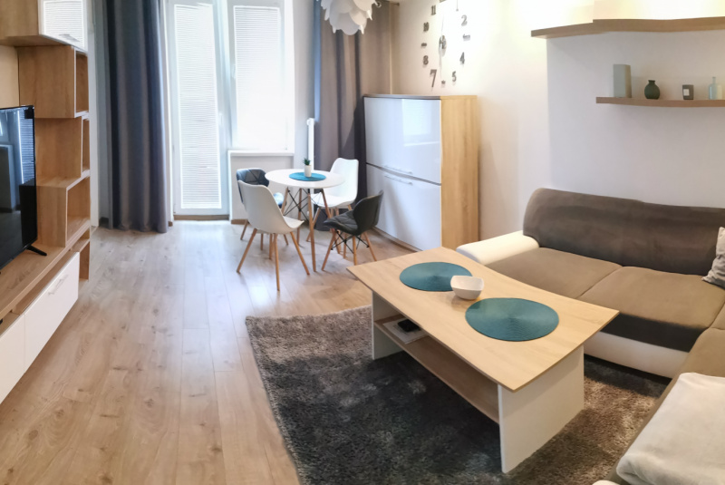  Ubytovanie / 2 - izbový byt, Hlinkova 25 - foto