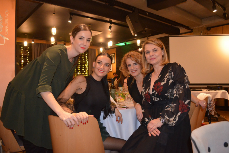  2019/ december - Vianočný večierok v Gesto Cafe & Brunch