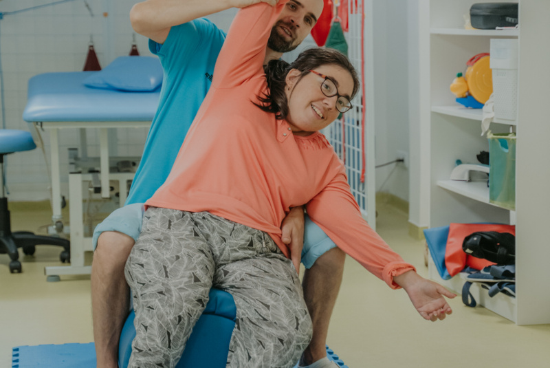  Farená pastelka menom FYZIOTERAPIA / Farebná pastelka menom FYZIOTERAPIA - foto
